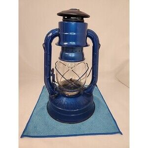 Vintage Dietz Air Pilot No.8 Kerosene Lantern Light Blue 14” With Dietz Globe